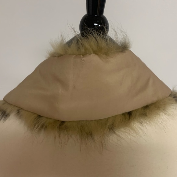 Annabelle New York Fur Scarf - Picture 4 of 4